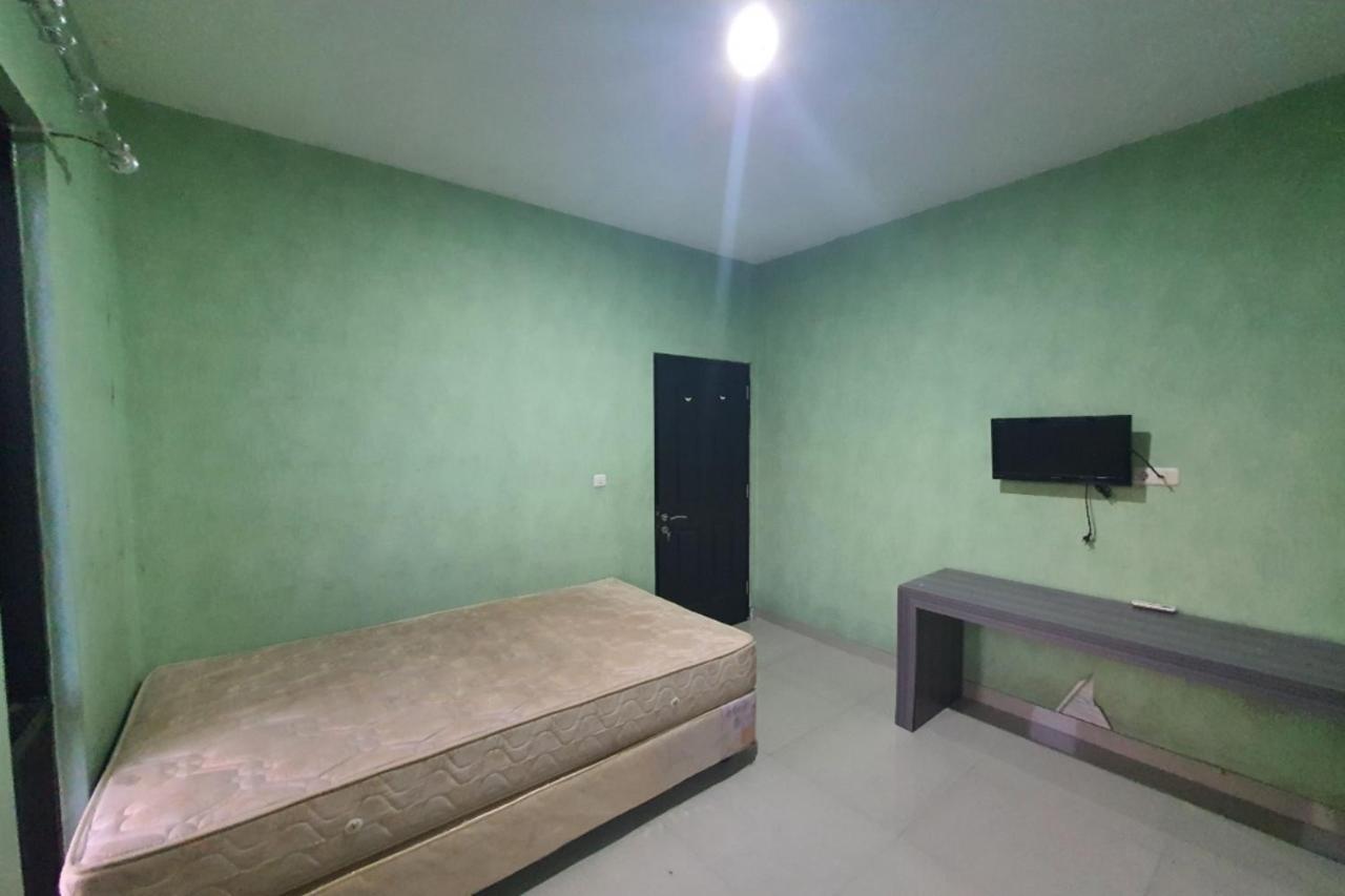 Oyo 93109 Garden Homestay 1 Tpr Σουραμπάγια Εξωτερικό φωτογραφία