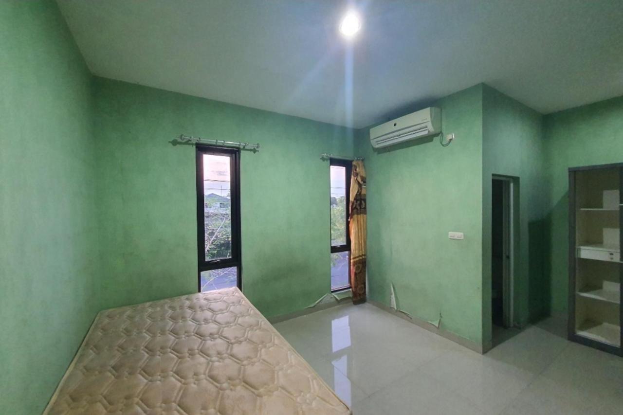 Oyo 93109 Garden Homestay 1 Tpr Σουραμπάγια Εξωτερικό φωτογραφία
