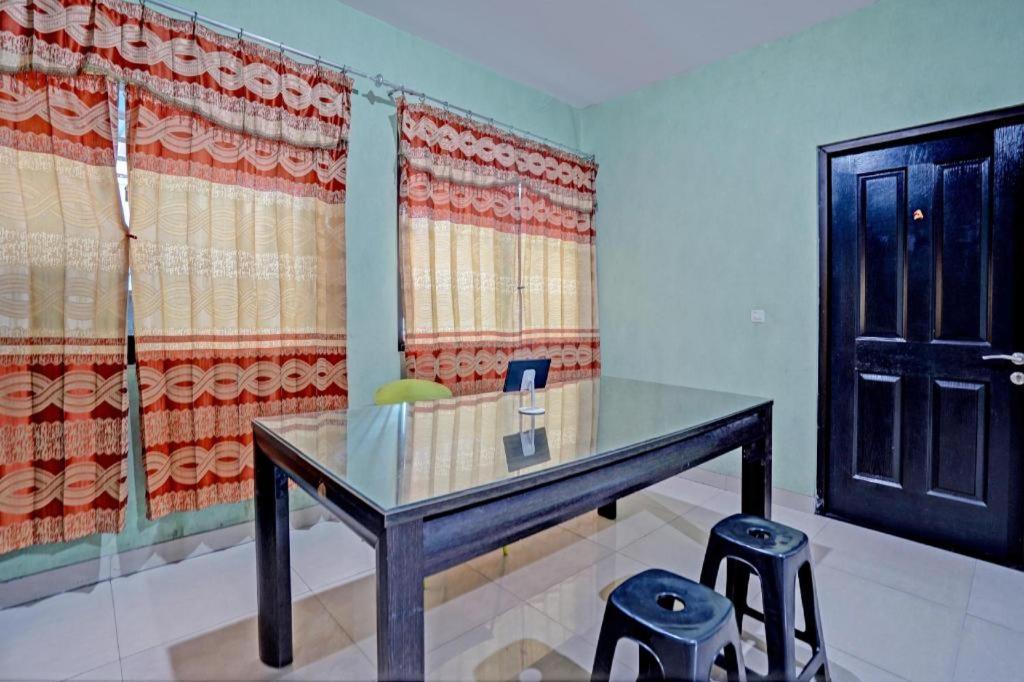 Oyo 93109 Garden Homestay 1 Tpr Σουραμπάγια Εξωτερικό φωτογραφία